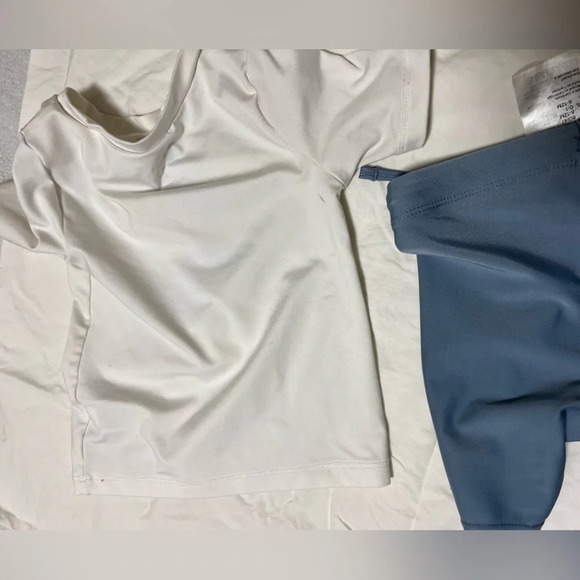 H&M SWIMSUIT SIZE 9-12M - Picture 2 of 5